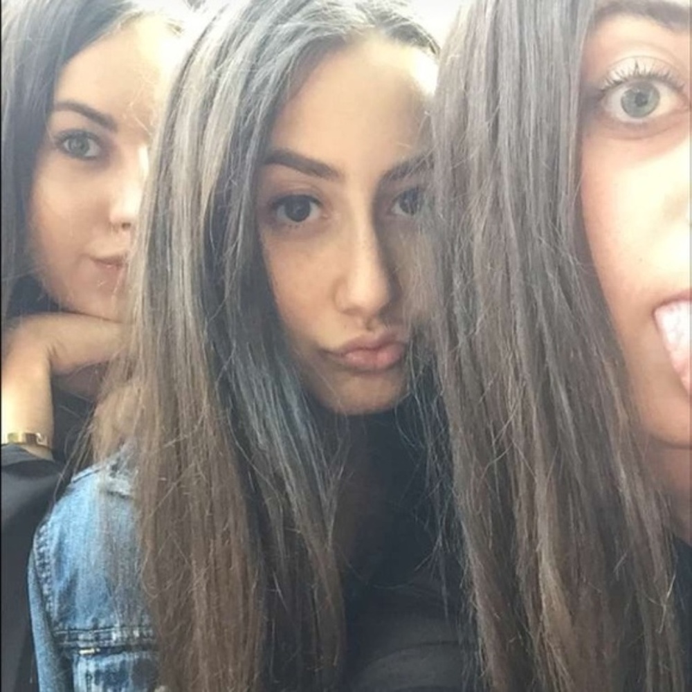 Meet your Posher, Bailey